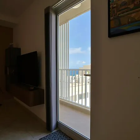 St Paul's Distant Seaviews *