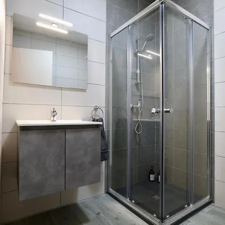 St Paul's Distant Seaviews *