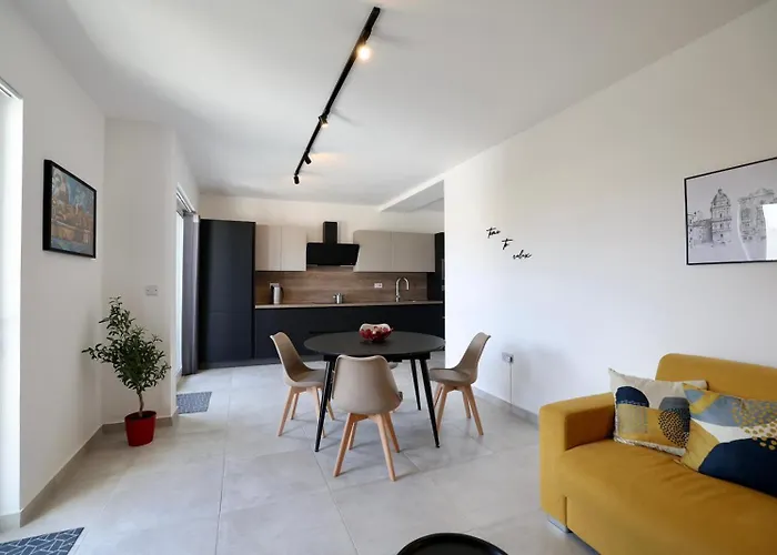 St Paul's Distant Seaviews Appartamento *